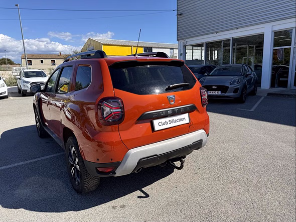 DACIA Duster 1.5 Blue dCi 115ch Prestige 4x4 - Miniature 6