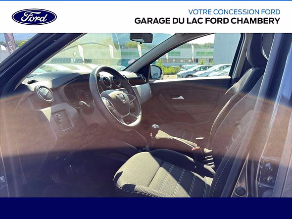 DACIA Duster 1.0 ECO-G 100ch Confort 4x2 - Miniature 5