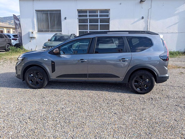 DACIA Jogger 1.8 hybrid 155ch Extreme 7 places -25 - Miniature 8