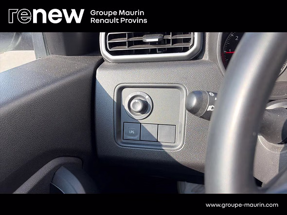 DACIA Duster 1.0 ECO-G 100ch  Journey + 4x2 - Miniature 18