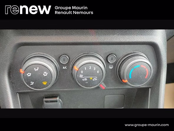DACIA Sandero 1.0 ECO-G 100ch Expression - Miniature 26