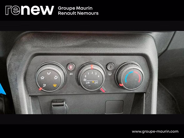 DACIA Sandero 1.0 TCe 90ch Expression CVT - Miniature 29