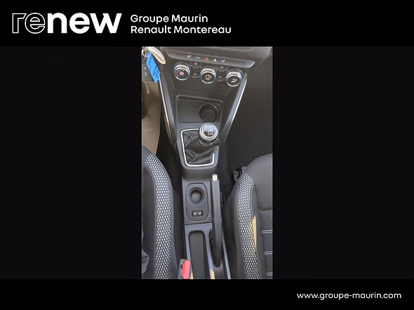 DACIA Duster 1.3 TCe 150ch FAP Prestige 4x2 - Miniature 28