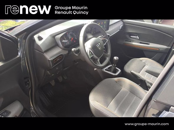 DACIA Sandero 1.0 TCe 90ch Stepway Confort -22 - Miniature 13