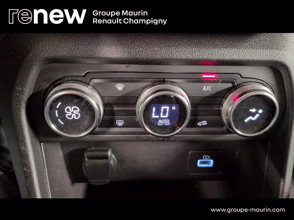 DACIA Sandero 1.0 TCe 90ch Stepway Confort -22 - Miniature 24