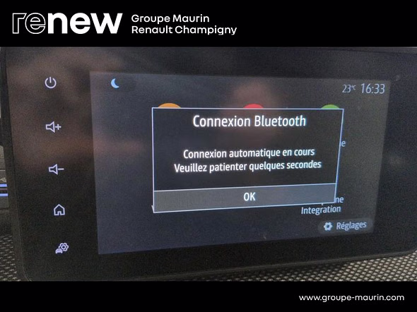DACIA Sandero 1.0 TCe 90ch Stepway Confort -22 - Miniature 28