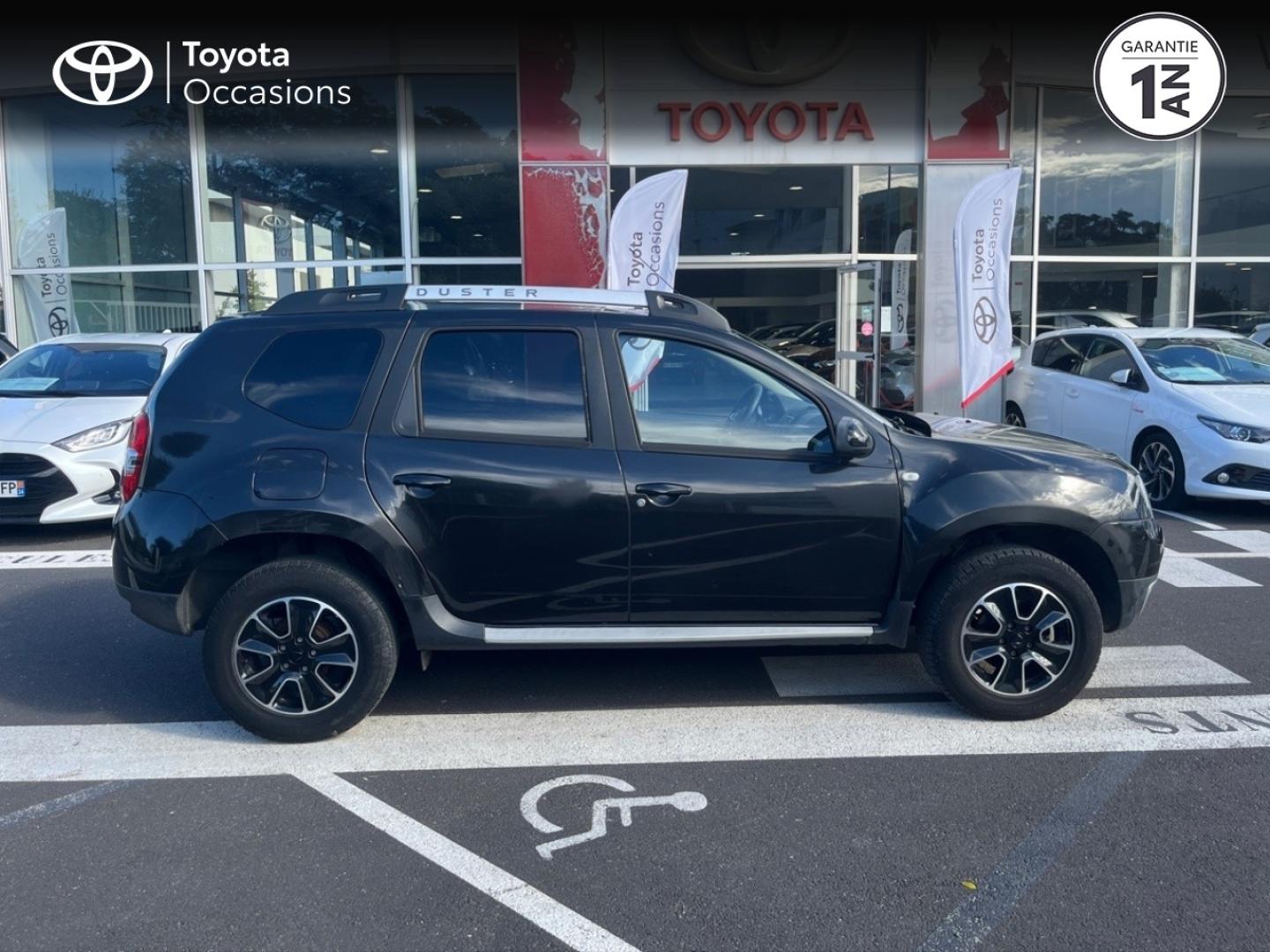 DACIA Duster 1.2 TCe 125ch Black Touch 2017 4X2 - Photo 17