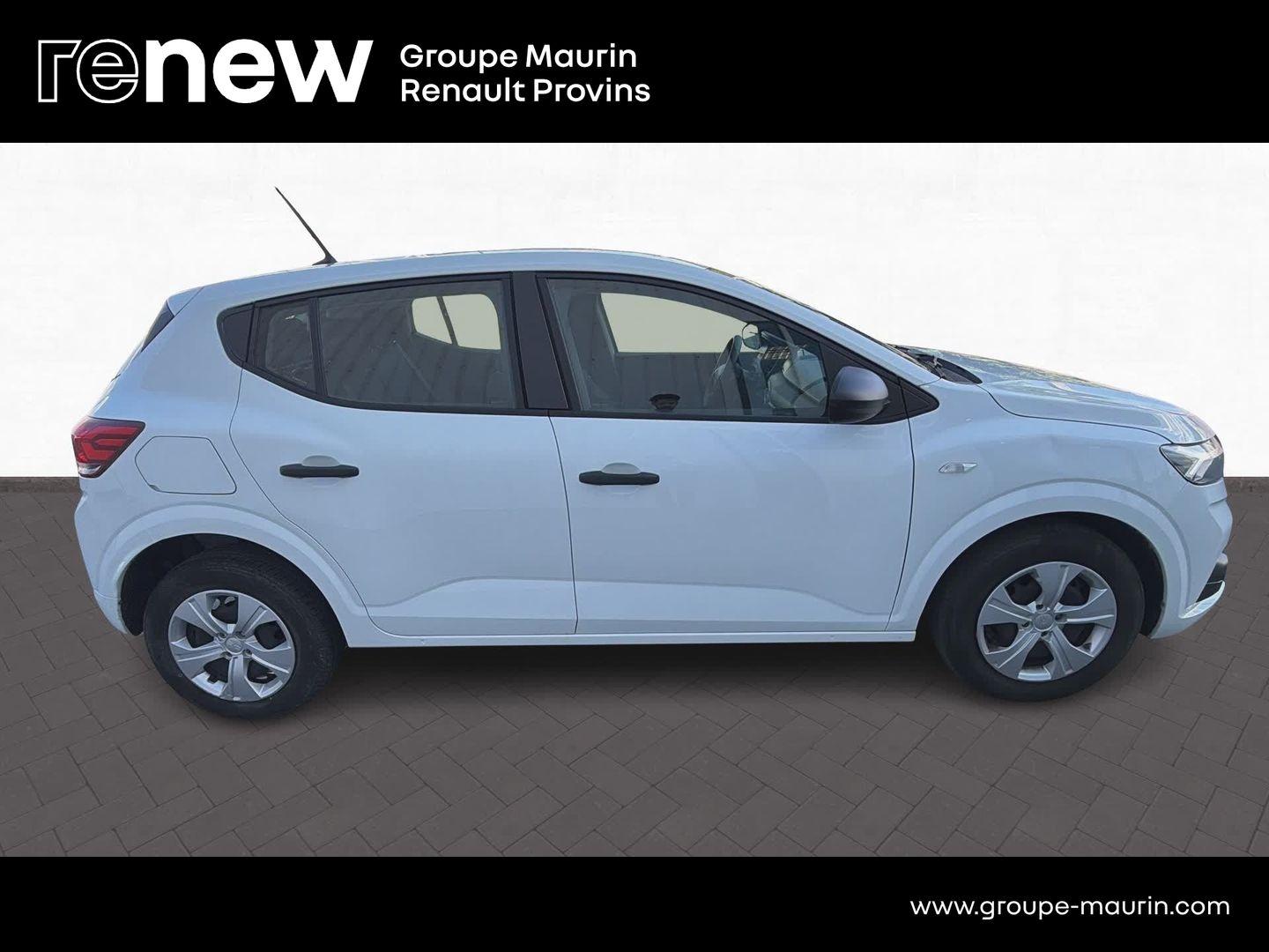 DACIA Sandero 1.0 SCe 65ch Essential -24 - Photo 4