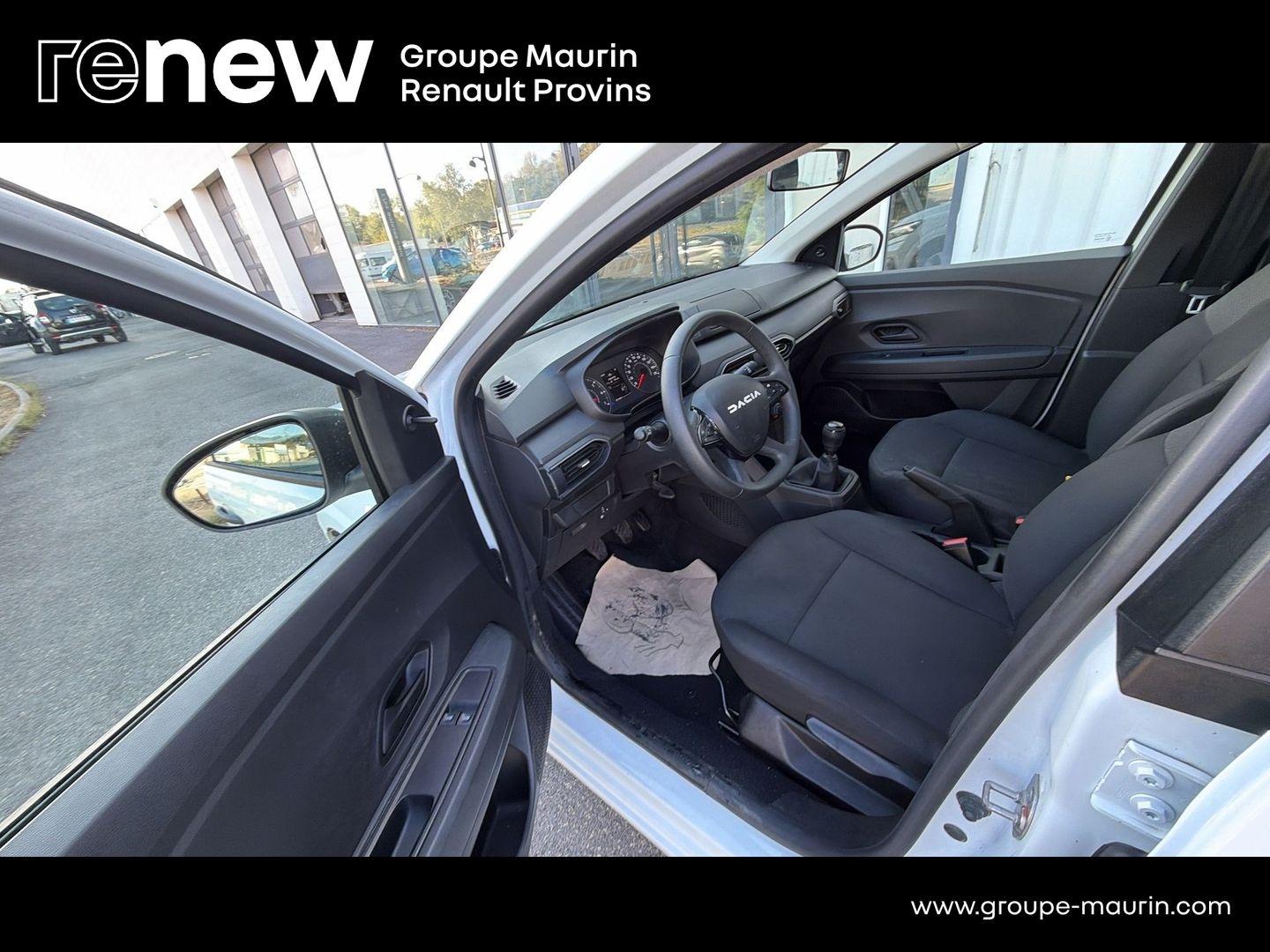 DACIA Sandero 1.0 SCe 65ch Essential -24 - Photo 14
