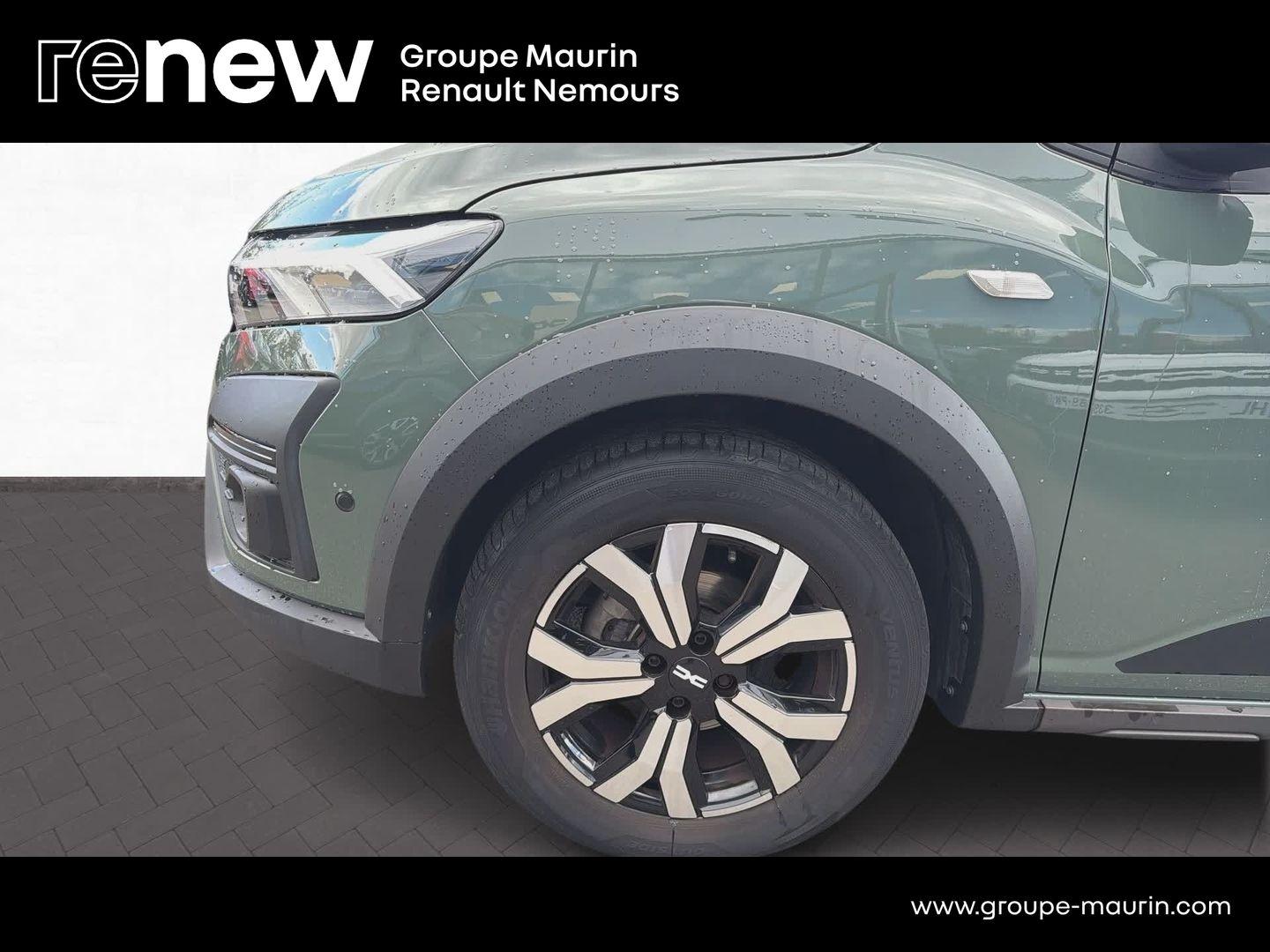DACIA Sandero 1.0 TCe 110ch Stepway Expression + - Photo 13