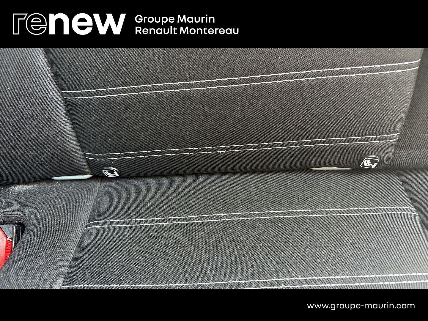 DACIA Duster 1.5 Blue dCi 115ch Prestige 4x2 - 20 - Photo 18