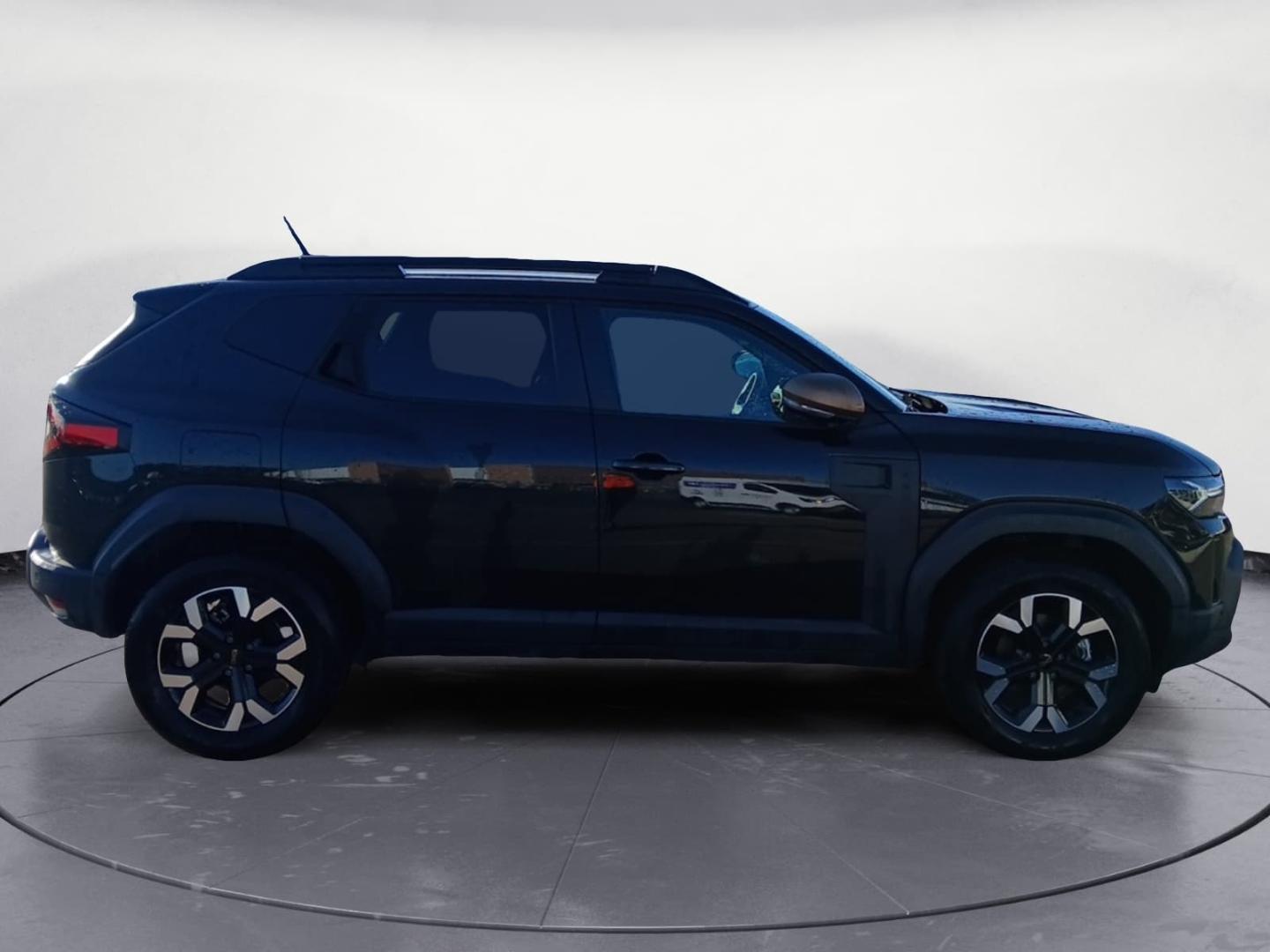 DACIA Duster 1.6 hybrid 140ch Extreme - Photo 6