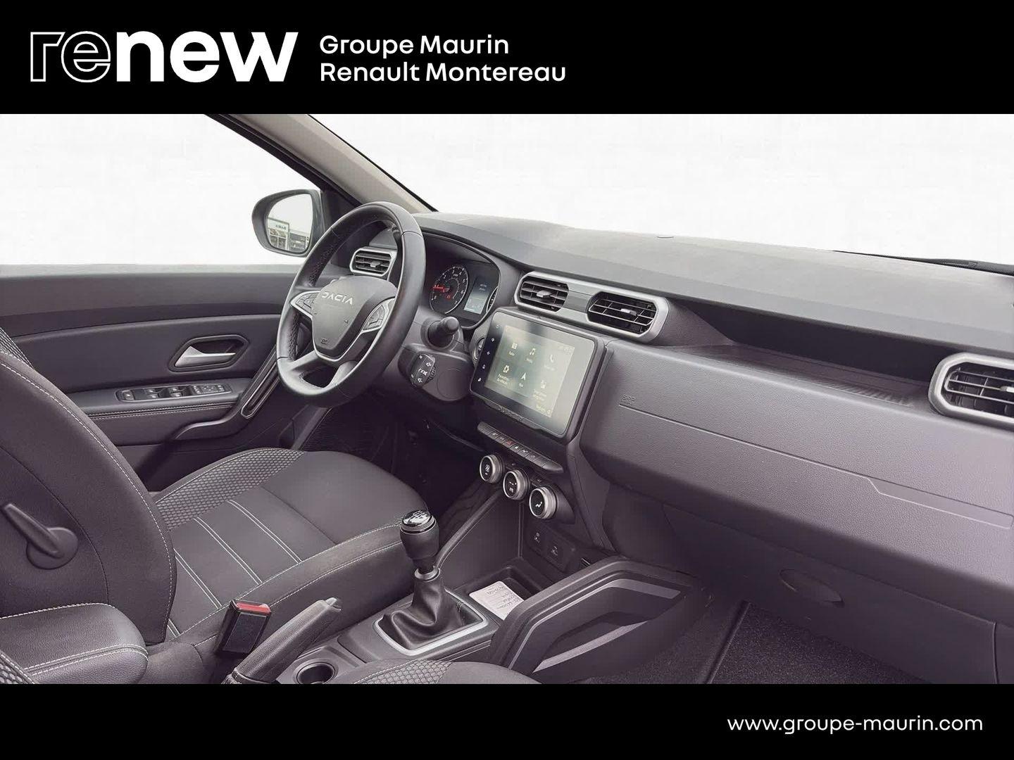 DACIA Duster 1.0 ECO-G 100ch  Journey + 4x2 - Photo 17