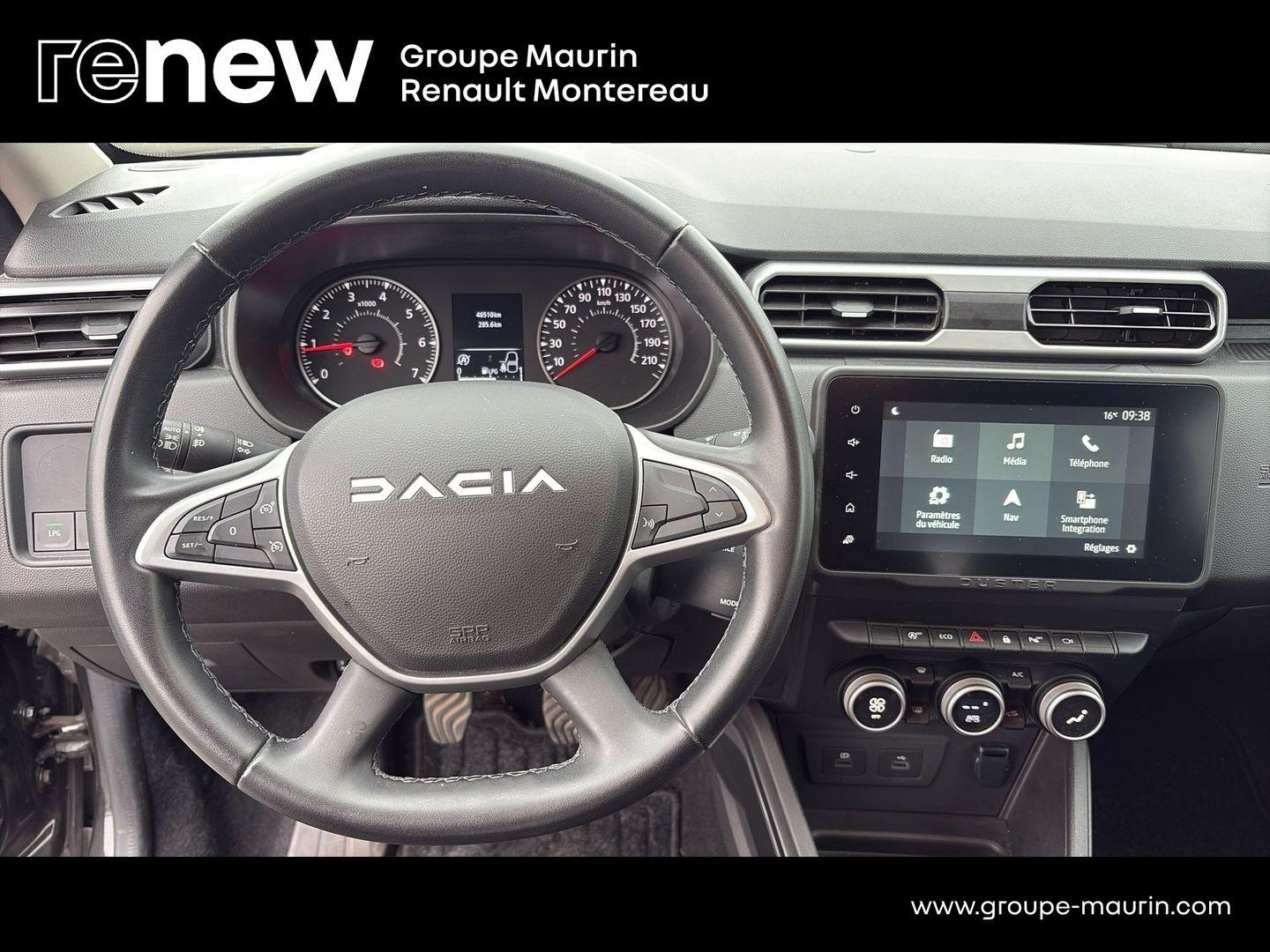 DACIA Duster 1.0 ECO-G 100ch  Journey + 4x2 - Photo 23