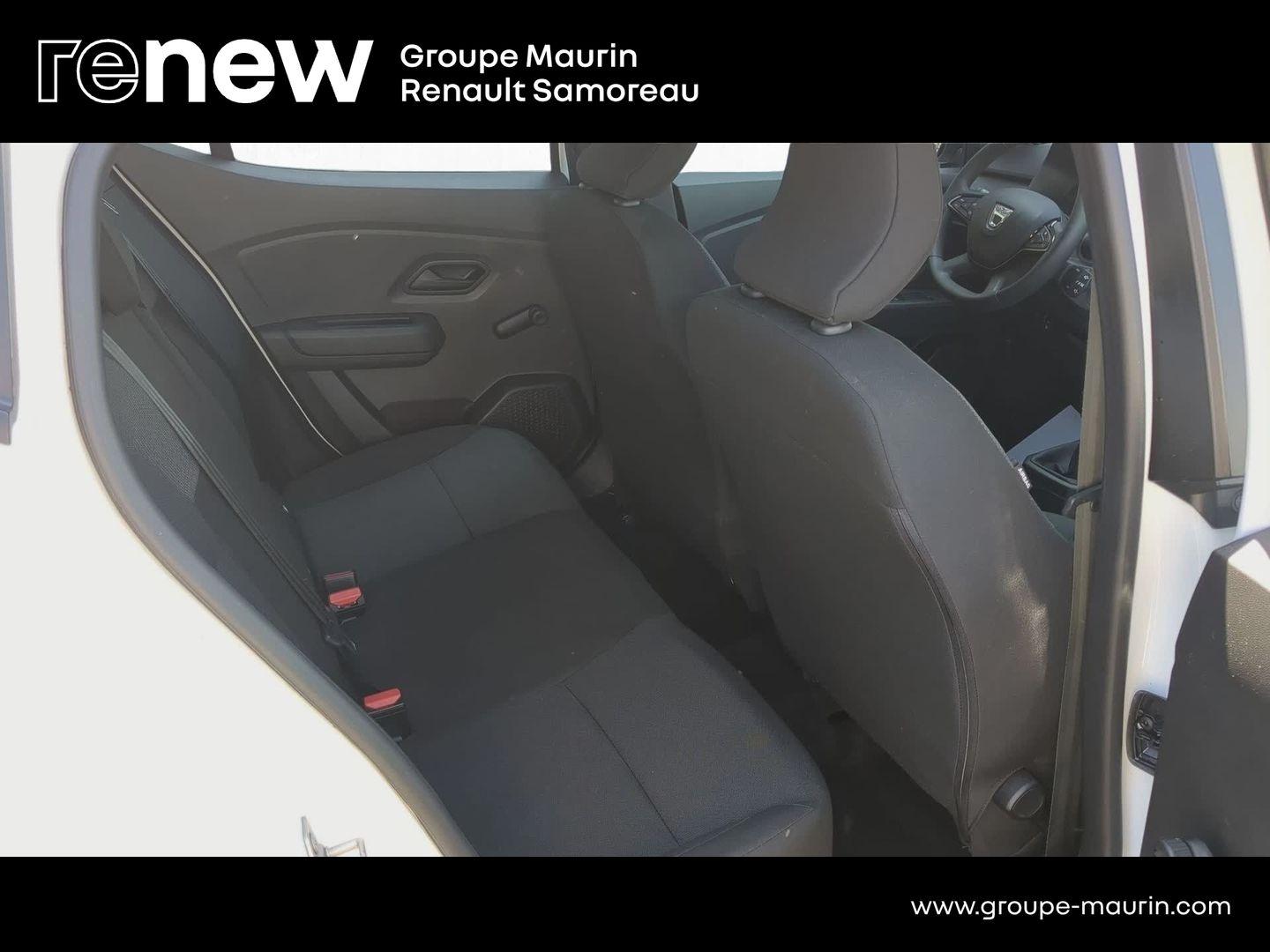 DACIA Sandero 1.0 SCe 65ch Essential - Photo 14
