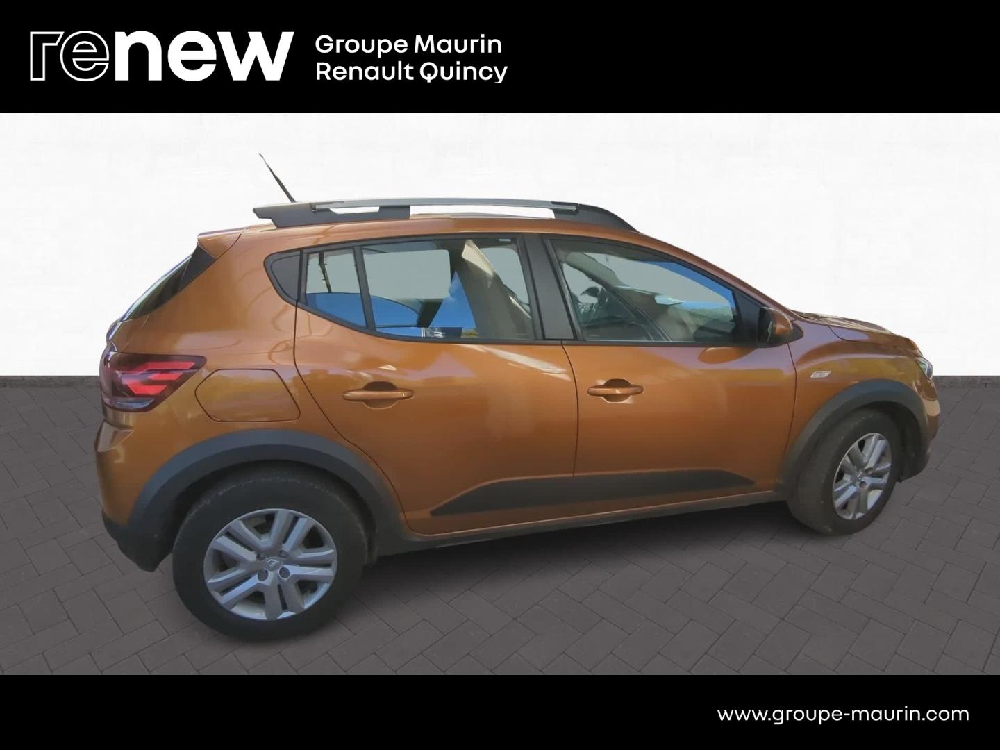 DACIA Sandero 1.0 TCe 90ch Stepway Confort -22 - Photo 4