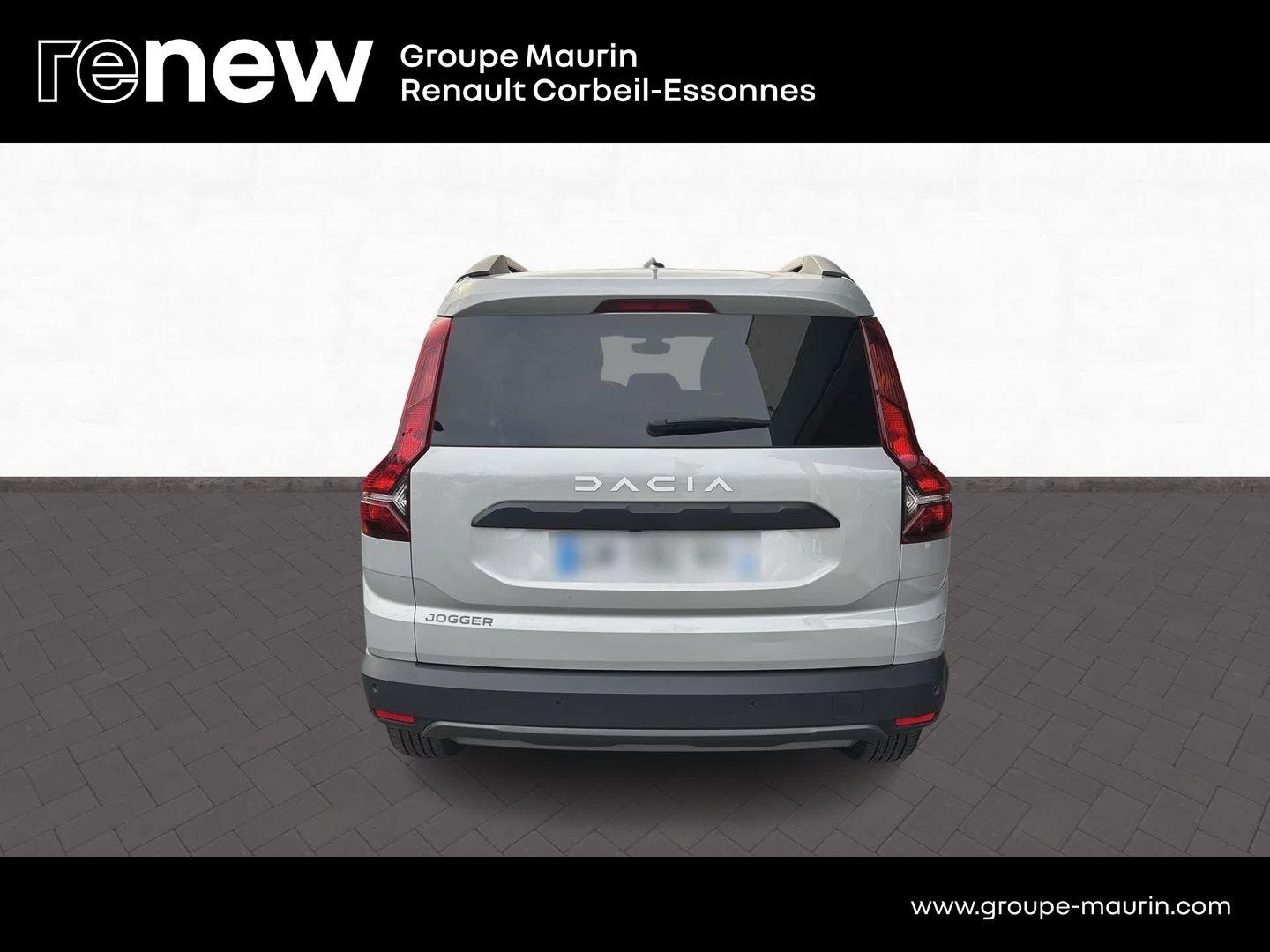 DACIA Jogger 1.0 TCe 110ch Expression 7 places - Photo 4