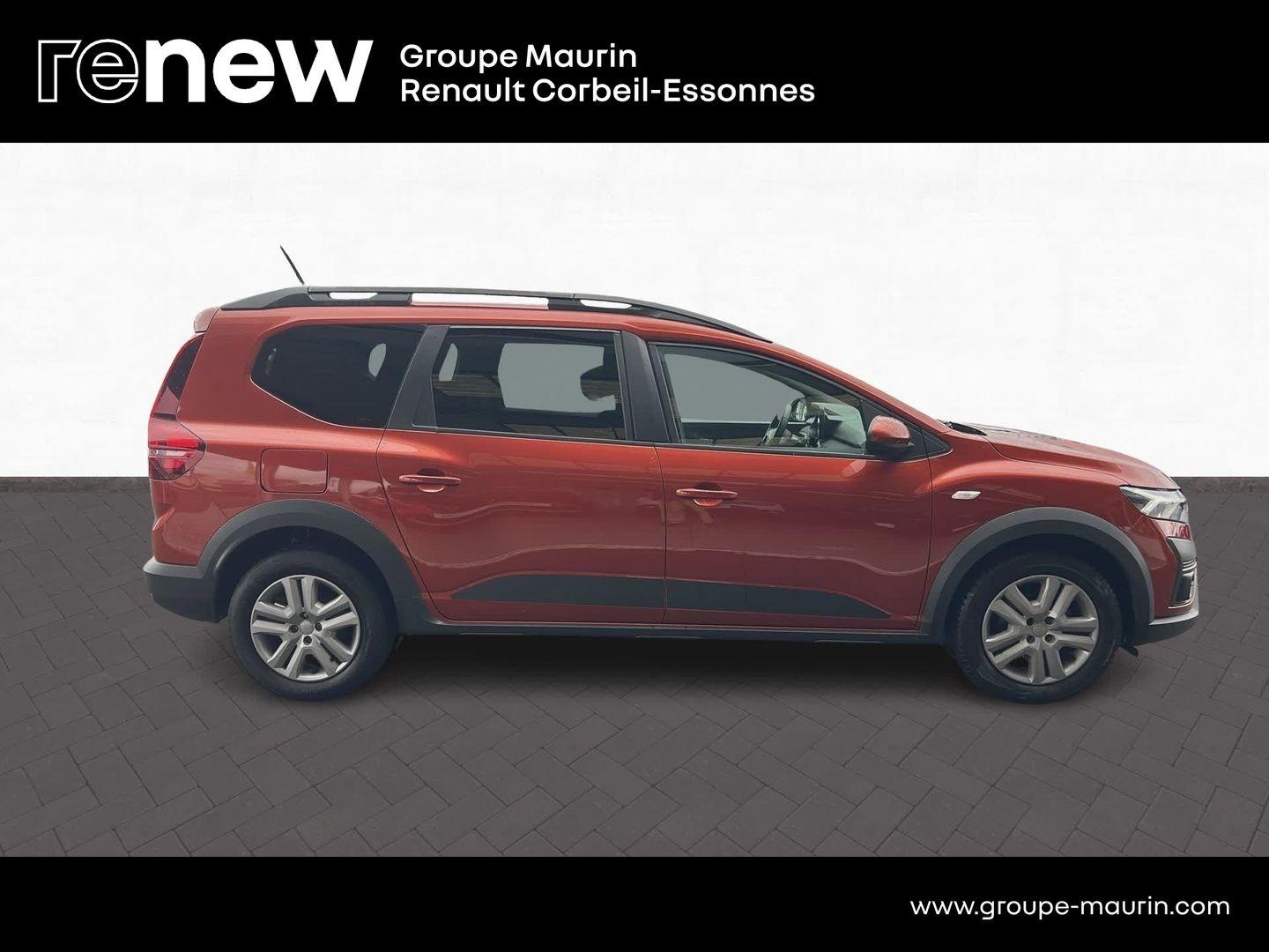 DACIA Jogger 1.0 TCe 110ch Expression 5 places - Photo 4