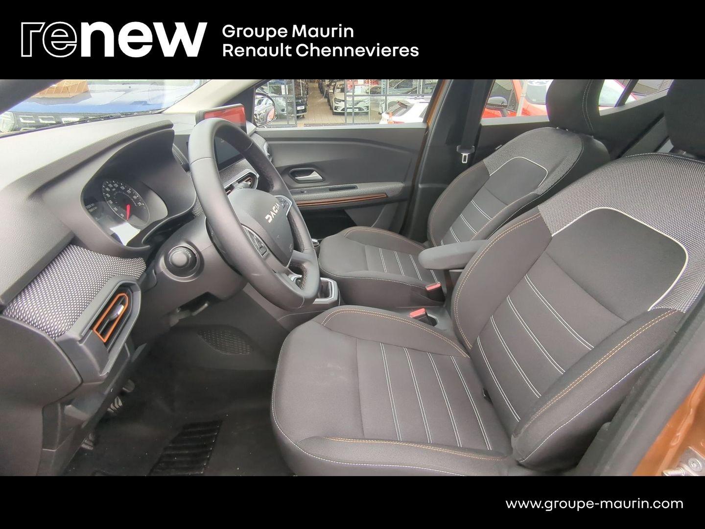 DACIA Sandero 1.0 TCe 90ch Stepway Expression - Photo 19