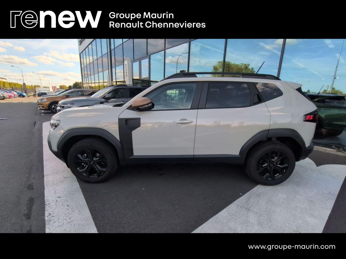 DACIA Duster 1.2 hybrid-G 150ch Extreme 4x4 - Photo 8