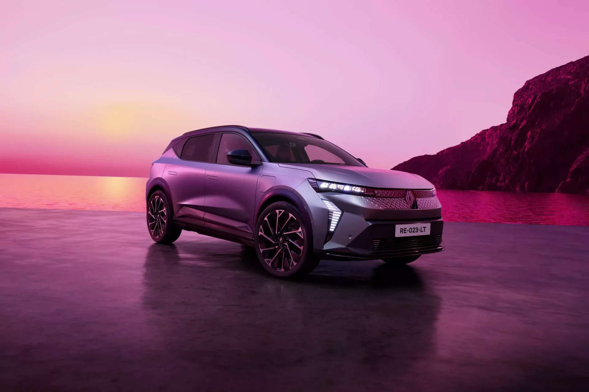 SCENIC E-TECH 