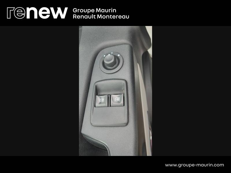 RENAULT Trafic Fg VUL d’occasion à vendre à VARENNES SUR SEINE chez DPL - AUTOMOBILES (Photo 17)