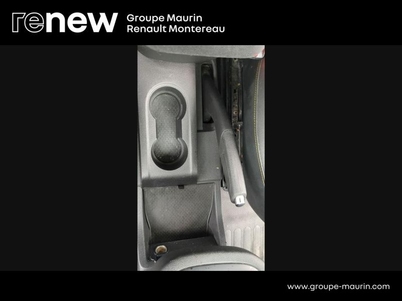 RENAULT Kangoo Van d’occasion à vendre à VARENNES SUR SEINE chez DPL - AUTOMOBILES (Photo 18)