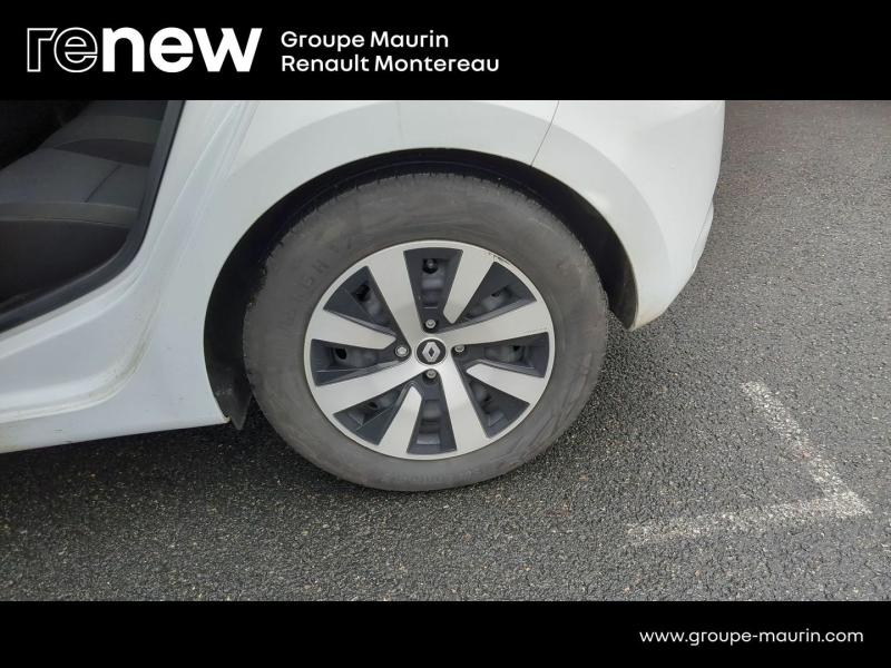 RENAULT Clio d’occasion à vendre à VARENNES SUR SEINE chez DPL - AUTOMOBILES (Photo 17)