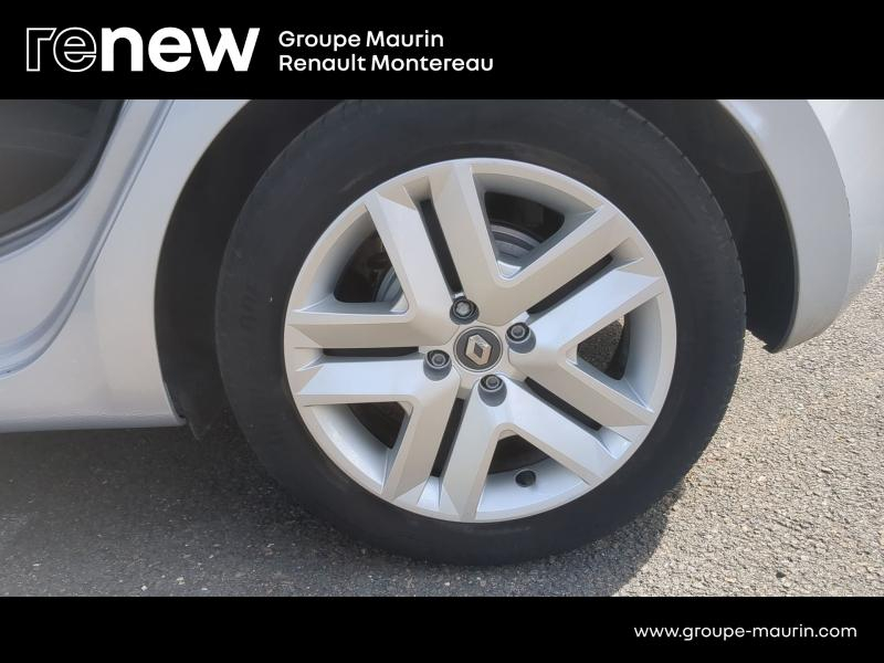 RENAULT Clio d’occasion à vendre à VARENNES SUR SEINE chez DPL - AUTOMOBILES (Photo 17)