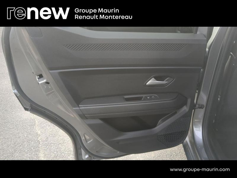 agency.seo.links.detann.title DACIA Duster d’occasion à vendre à VARENNES SUR SEINE chez DPL - AUTOMOBILES (Photo 18)