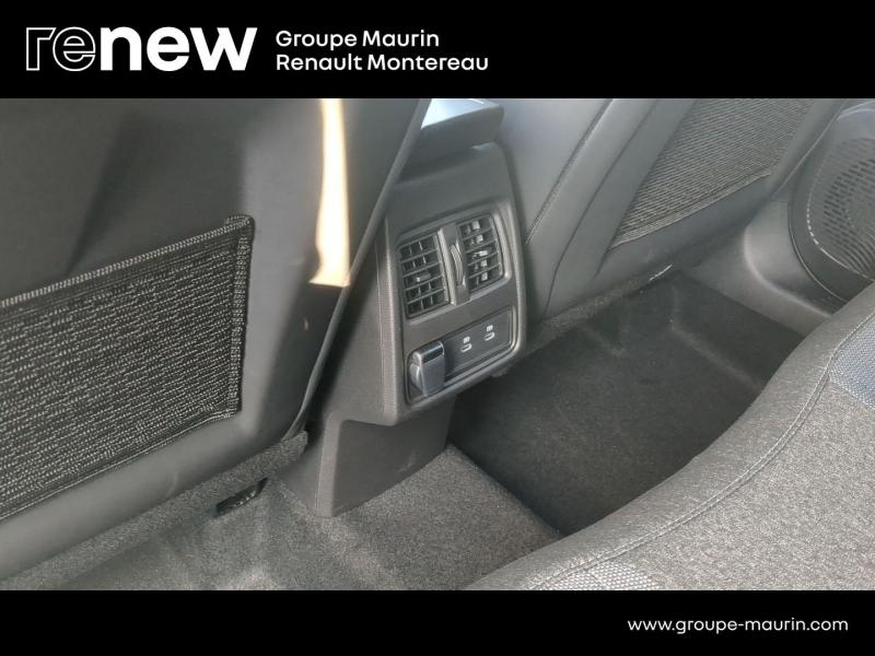 RENAULT Captur d’occasion à vendre à VARENNES SUR SEINE chez DPL - AUTOMOBILES (Photo 19)