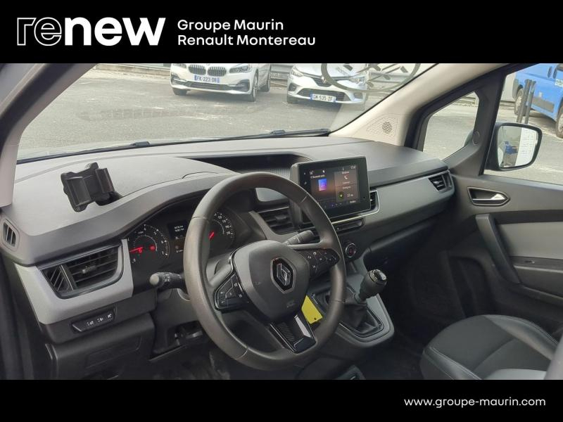 RENAULT Kangoo Van d’occasion à vendre à VARENNES SUR SEINE chez DPL - AUTOMOBILES (Photo 8)