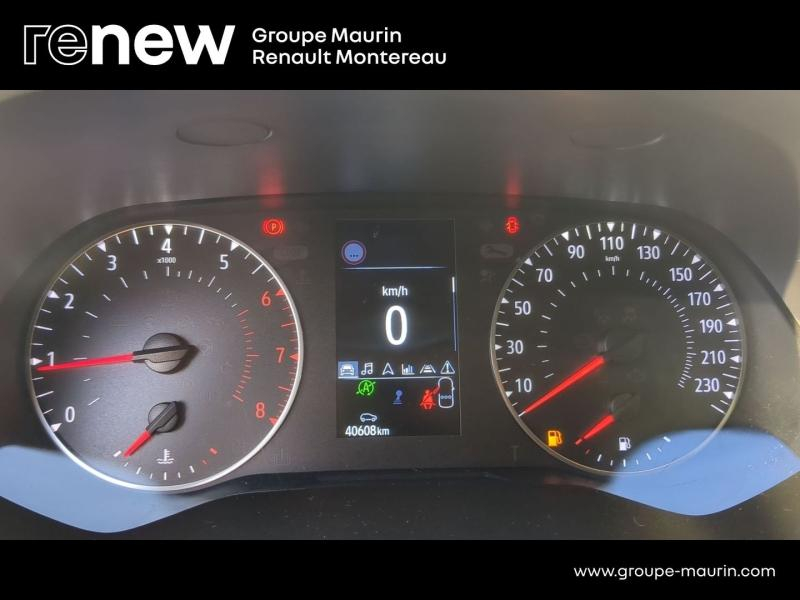 RENAULT Captur d’occasion à vendre à VARENNES SUR SEINE chez DPL - AUTOMOBILES (Photo 9)