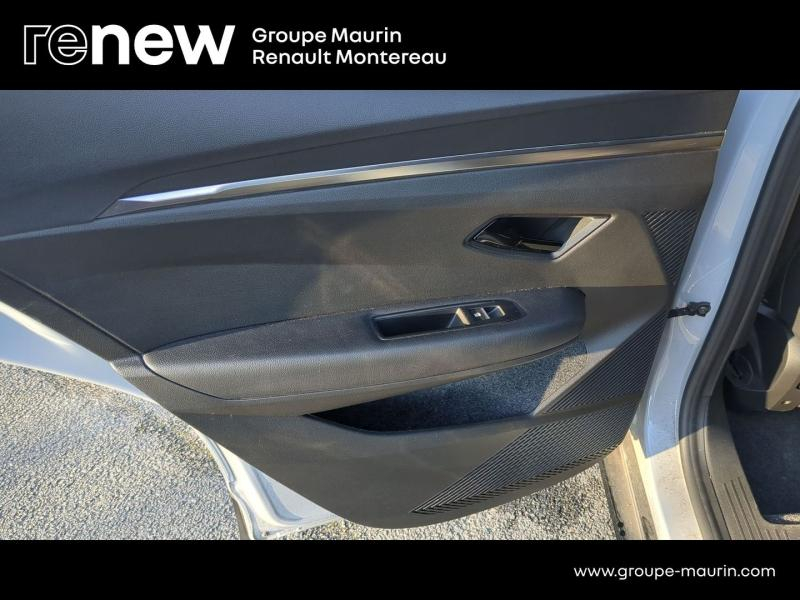 RENAULT Megane d’occasion à vendre à VARENNES SUR SEINE chez DPL - AUTOMOBILES (Photo 19)