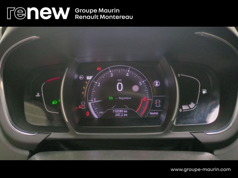 RENAULT Scenic d’occasion à vendre à VARENNES SUR SEINE chez DPL - AUTOMOBILES (Photo 9)