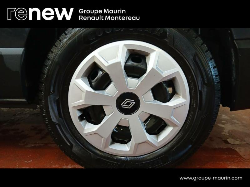 RENAULT Trafic Combi d’occasion à vendre à VARENNES SUR SEINE chez DPL - AUTOMOBILES (Photo 9)