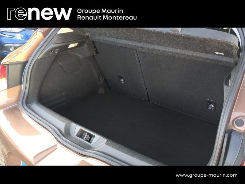 RENAULT Megane d’occasion à vendre à VARENNES SUR SEINE chez DPL - AUTOMOBILES (Photo 14)